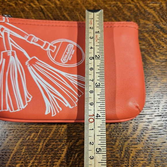 Coach Legacy Leather Motif Small Top Zip Wristlet With Hangtag Watermelon - Picture 10 of 11